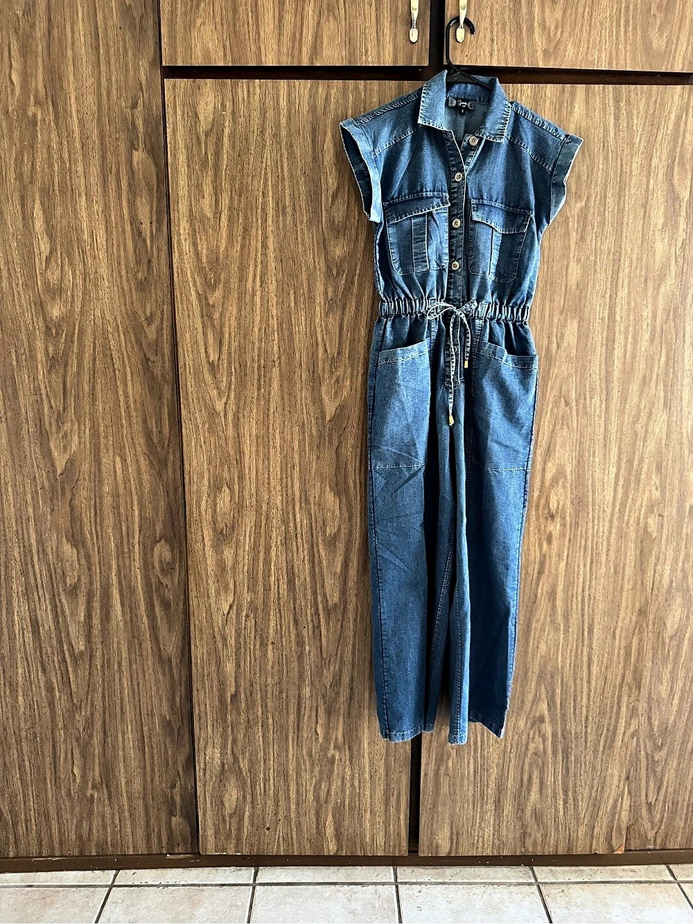 Indulge Denim Jumpsuit in Blue Denim Size Small NWOT
